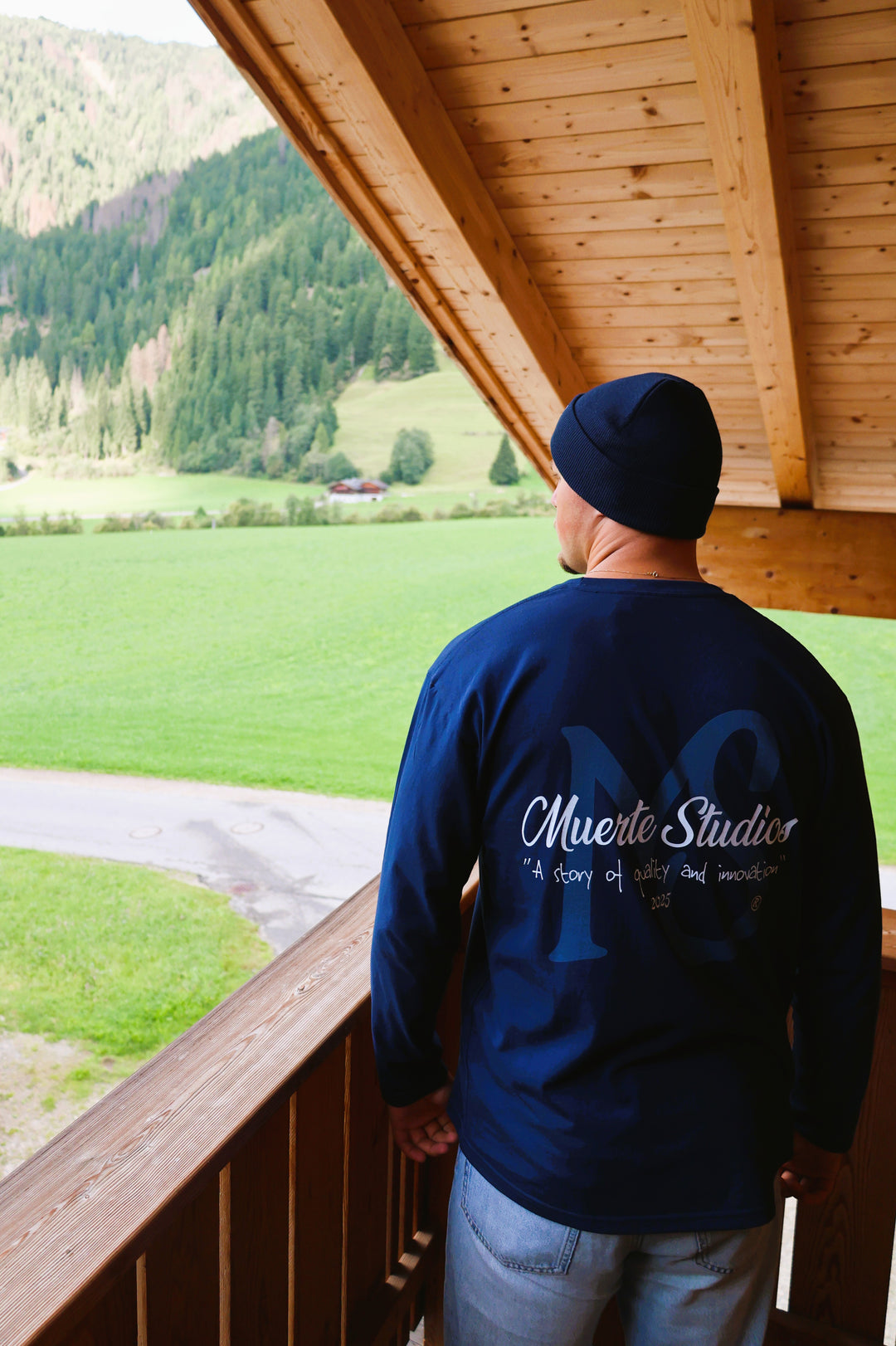 Studio Longsleeve Navy