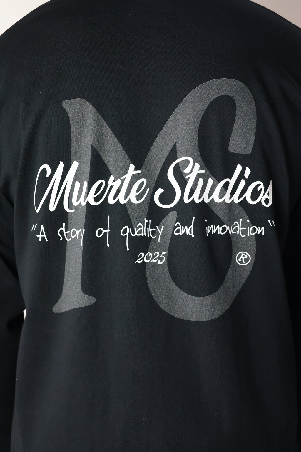 Studio Longsleeve Black