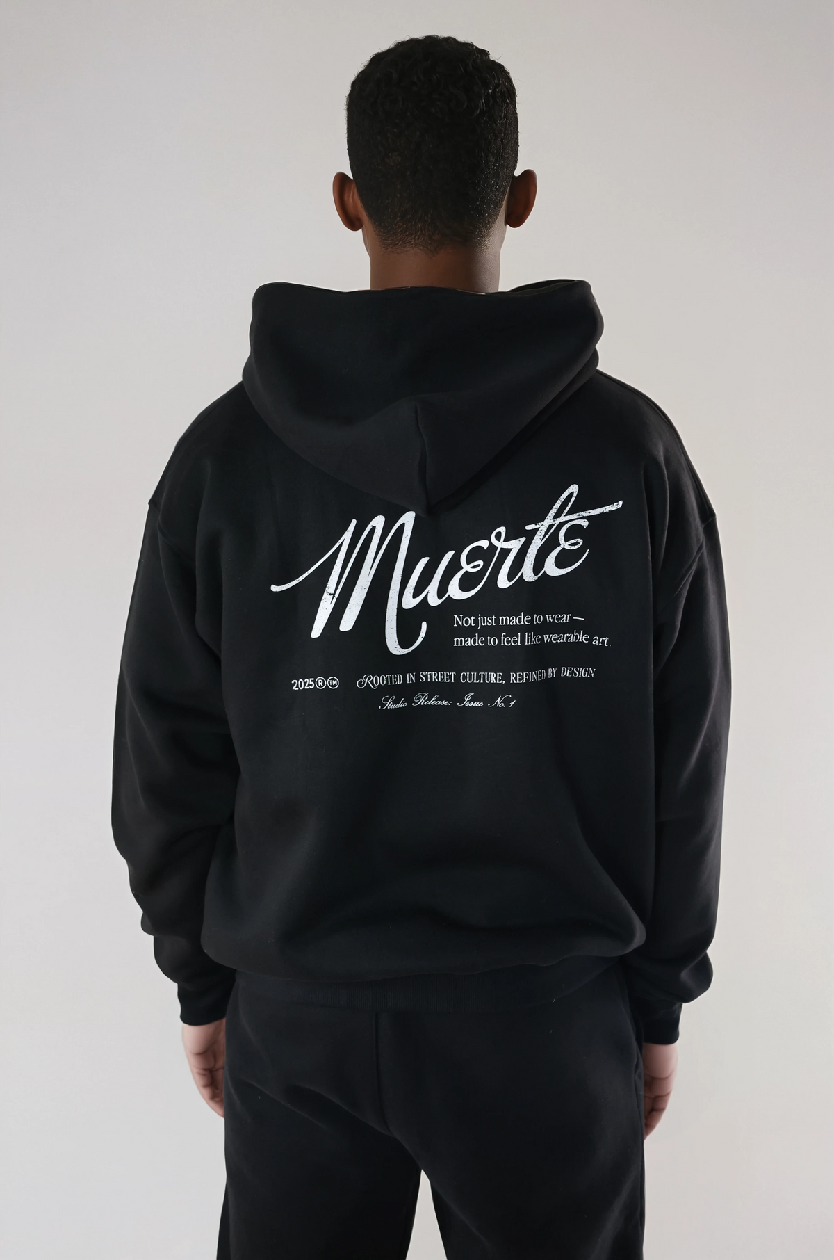 Joggingset Wearable Art Black