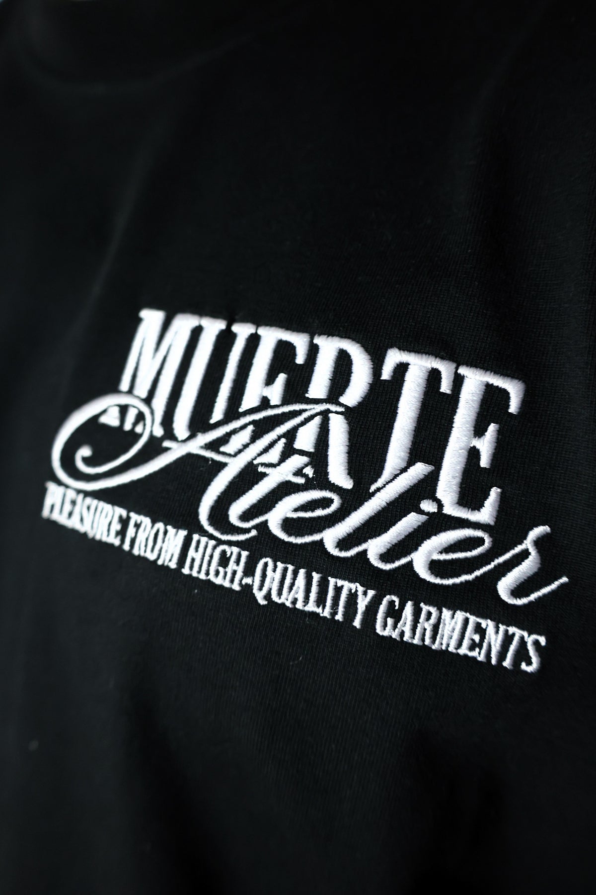 The Atelier Tee Black